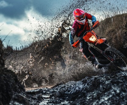 爱游戏app-中国男篮的成长值得期待，中国男篮发展